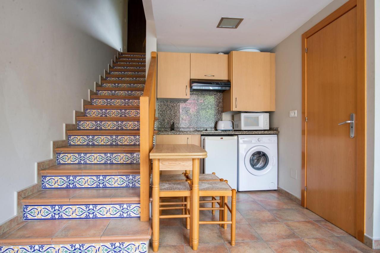 Apartamentos Aldea Del Puente Onís Exteriör bild