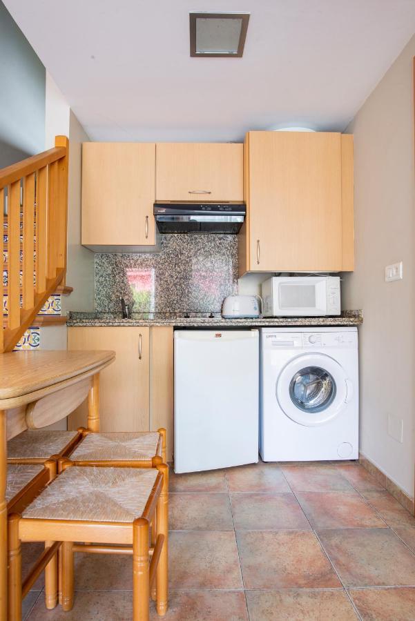 Apartamentos Aldea Del Puente Onís Exteriör bild